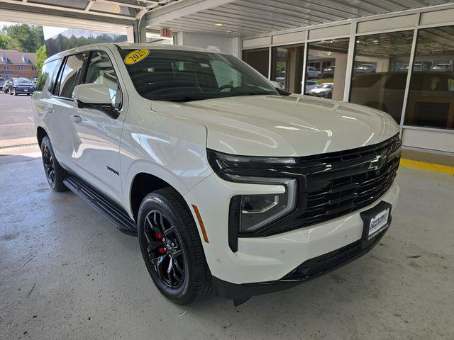 2025 Chevrolet Tahoe 4WD RST