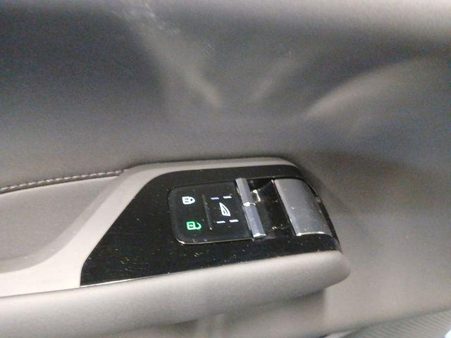 2025 Volvo X 90 Ultra, Twin Motor, Fully electric, 6 Seats