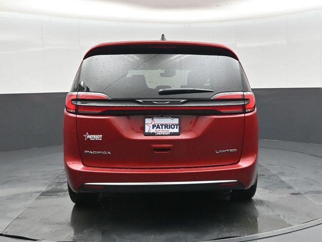 2027 Chrysler Pacifica Limited