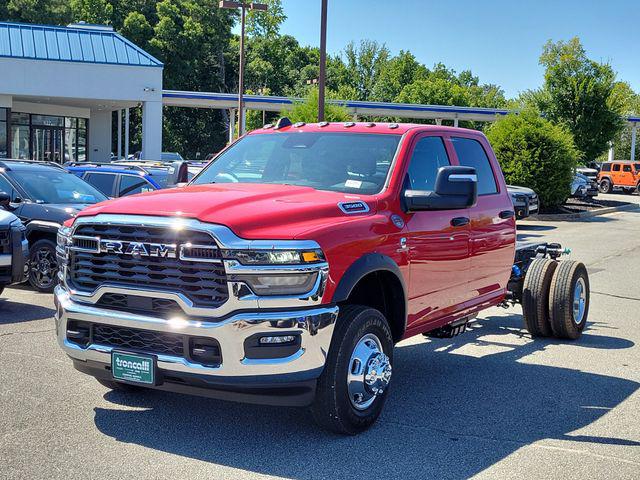 2026 RAM 3500 Chassis RAM 3500 TRADESMAN CREW CAB CHASSIS 4X4 60 CA