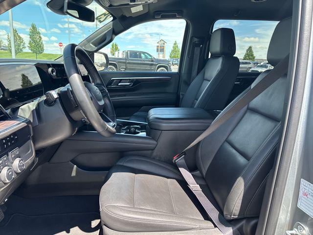 2025 Chevrolet Suburban 4WD Z71