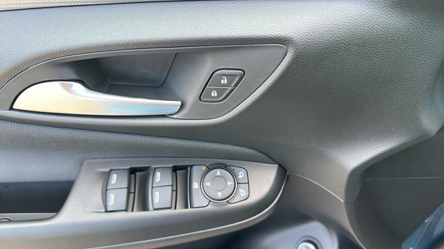 2026 Buick NV Avenir FWD