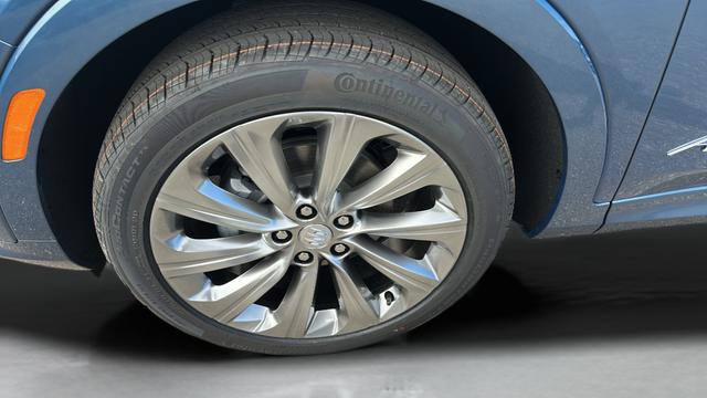 2026 Buick NV Avenir FWD