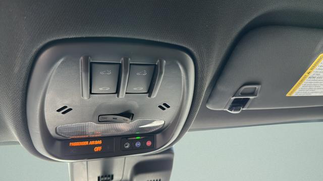 2026 Buick NV Sport Touring FWD