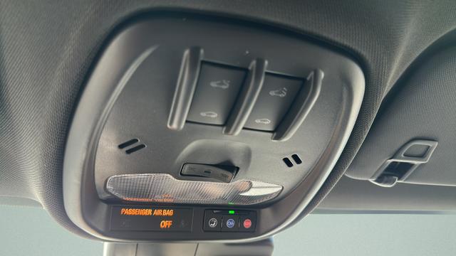 2026 Buick NV Sport Touring FWD