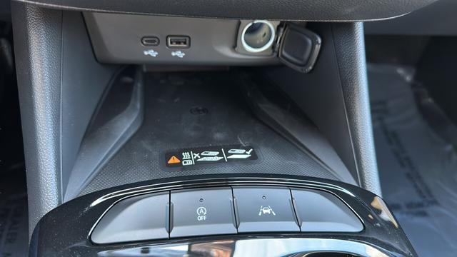 2026 Buick NV Sport Touring FWD