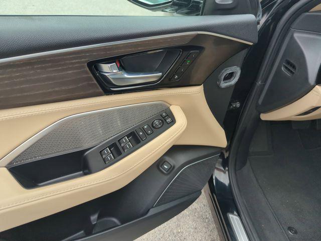 2023 Acura MDX Advance Package