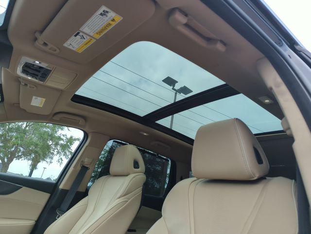 2023 Acura MDX Advance Package