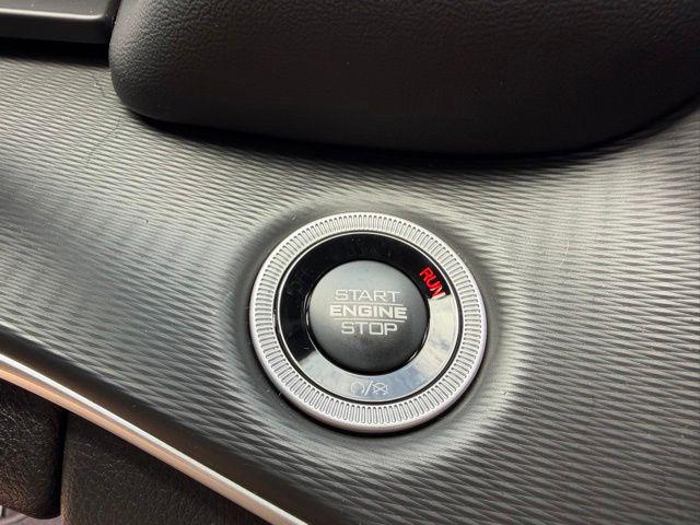 2026 Jeep Grand Cherokee Laredo 4x2