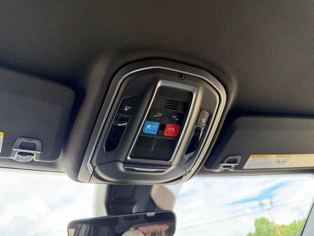 2026 Jeep Grand Cherokee Laredo 4x2