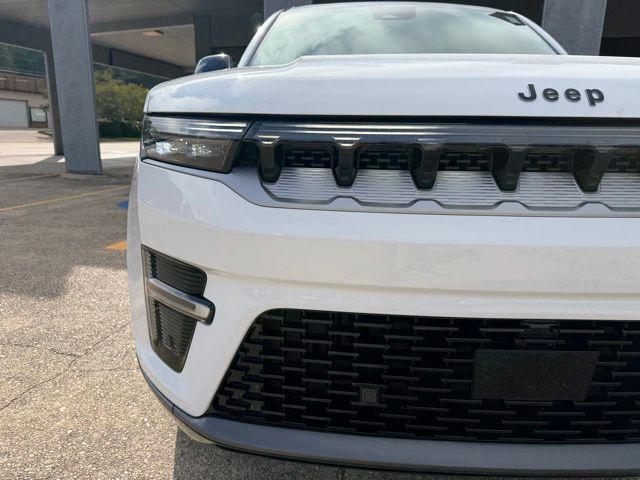 2026 Jeep Grand Wagoneer L 4x2