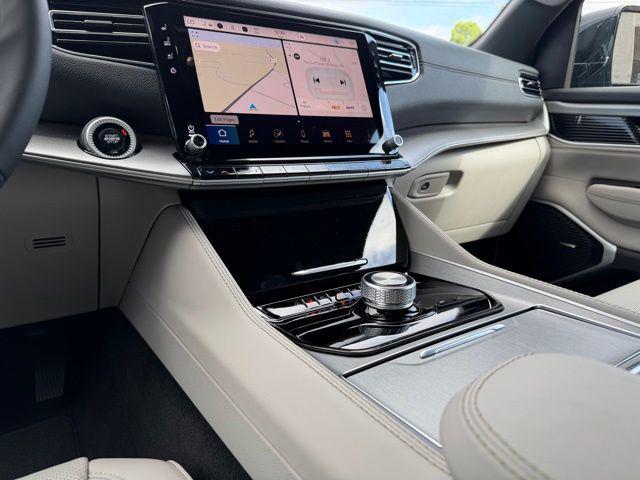 2026 Jeep Grand Wagoneer L 4x2