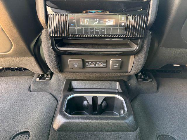 2026 Jeep Grand Wagoneer L 4x2