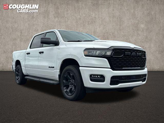 2026 RAM 1500 RAM 1500 EXPRESS CREW CAB 4X4 57 BOX