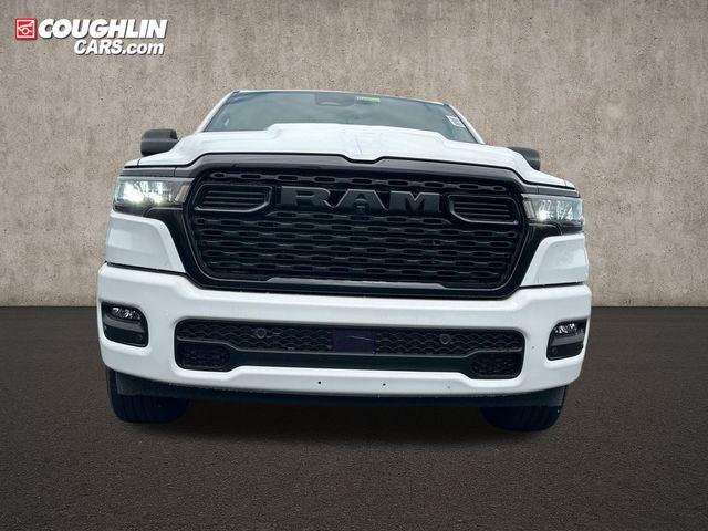 2026 RAM 1500 RAM 1500 EXPRESS CREW CAB 4X4 57 BOX