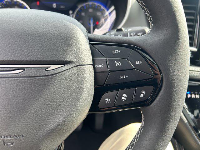 2027 Chrysler Pacifica Limited