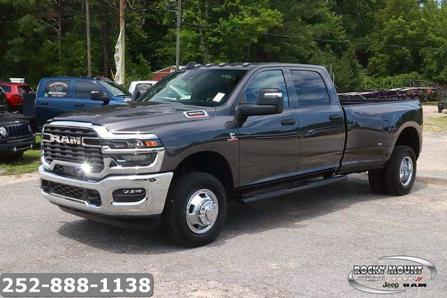 2026 RAM Ram 3500 RAM 3500 TRADESMAN CREW CAB 4X4 8 BOX 2026 RAM Ram 3500 RAM 3500 TRADESMAN CREW CAB 4X4 8 BOX
