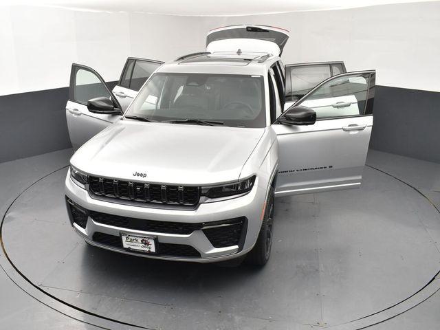 2026 Jeep Grand Cherokee Limited Reserve