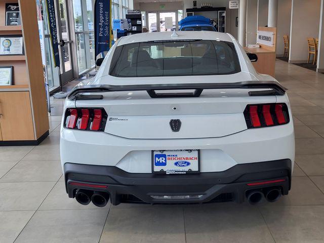 2026 Ford Mustang Dark Horse Fastback