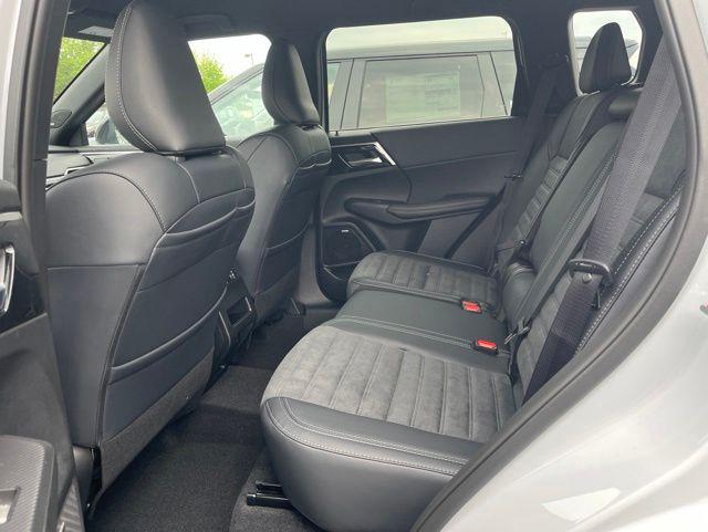 2026 Mitsubishi Outlander LE 1.5T 2WD