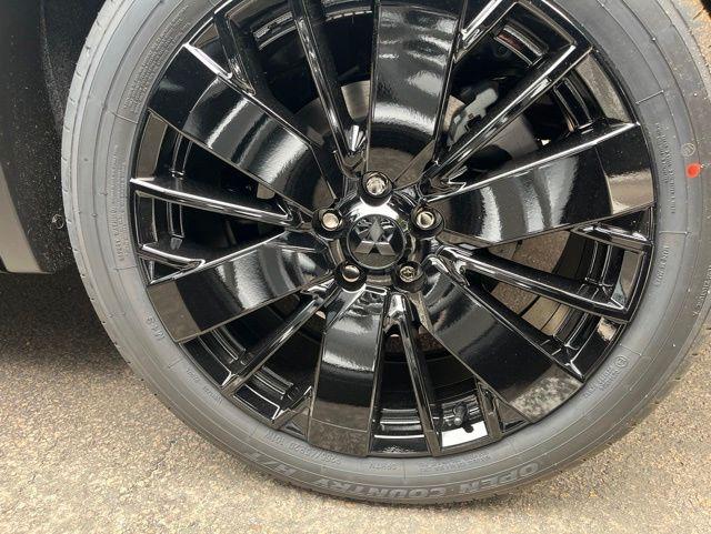 2026 Mitsubishi Outlander LE 1.5T 2WD