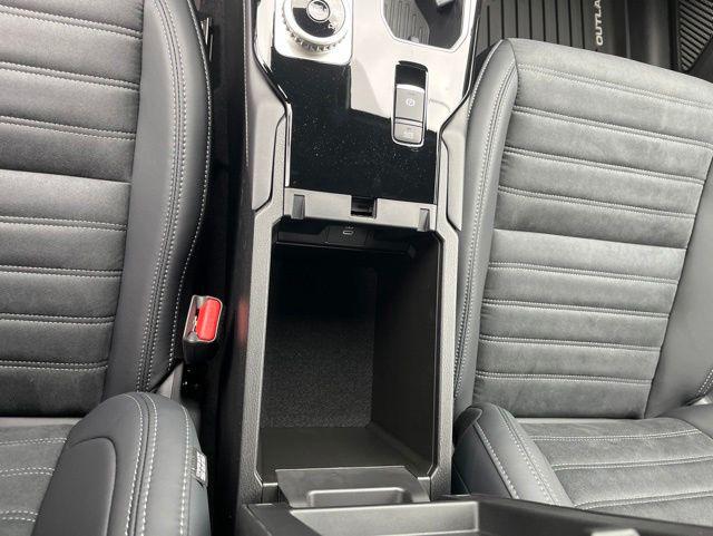 2026 Mitsubishi Outlander LE 1.5T 2WD