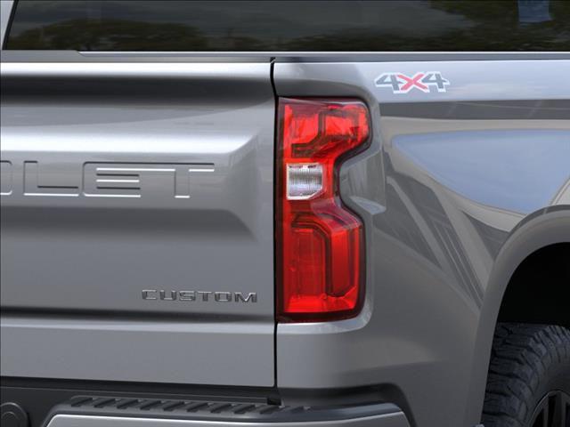 2026 Chevrolet Silverado 1500 4WD Crew Cab Short Bed Custom