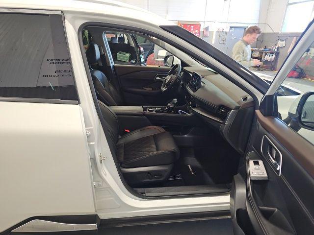 2023 Nissan Rogue Platinum Intelligent AWD