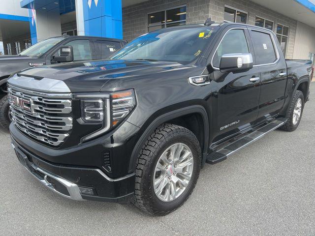 2023 GMC Sierra 1500 4WD Crew Cab Short Box Denali for sale in Champlain, NY