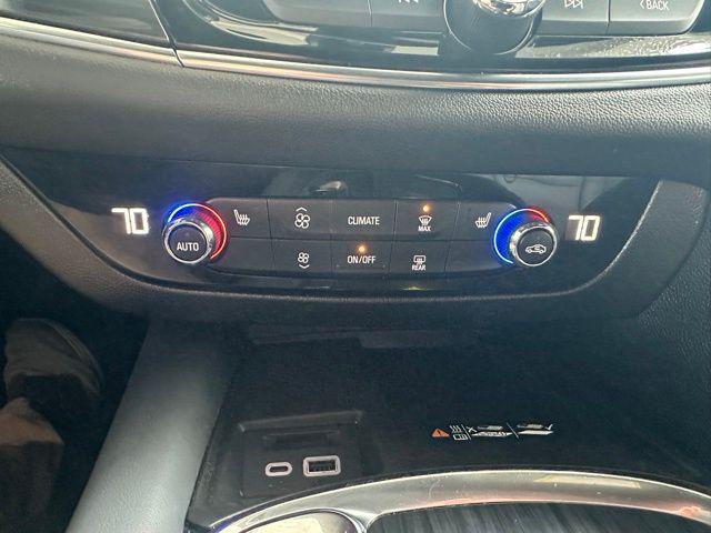 2023 Buick Enclave Essence AWD