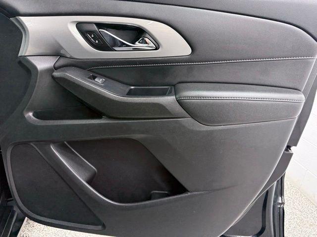 2022 Chevrolet Traverse FWD LT Cloth