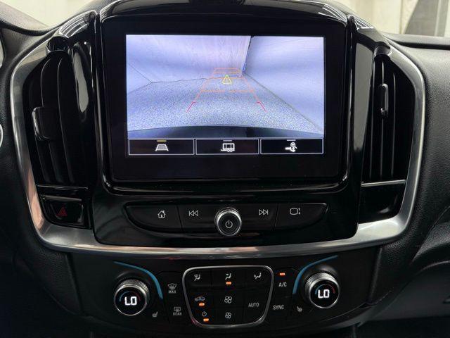 2022 Chevrolet Traverse FWD LT Cloth