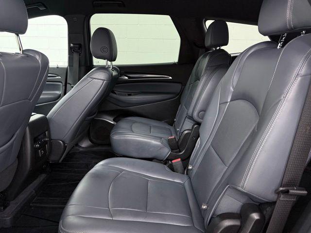 2022 Buick Enclave FWD Essence
