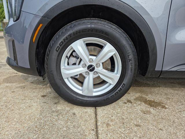 2025 Kia Sorento LX