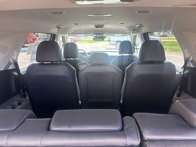 2026 Kia Carnival MPV EX
