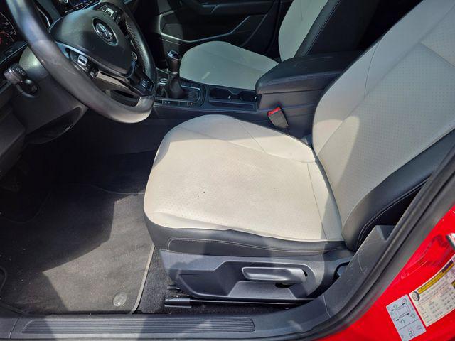 2020 Volkswagen Jetta 1.4T R-Line
