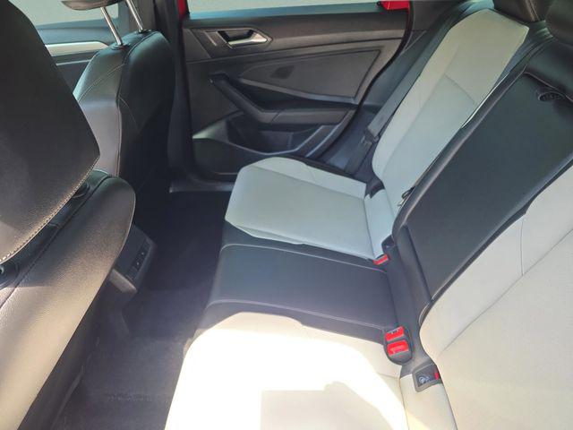 2020 Volkswagen Jetta 1.4T R-Line
