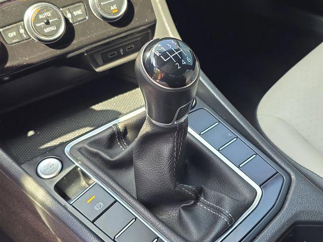 2020 Volkswagen Jetta 1.4T R-Line