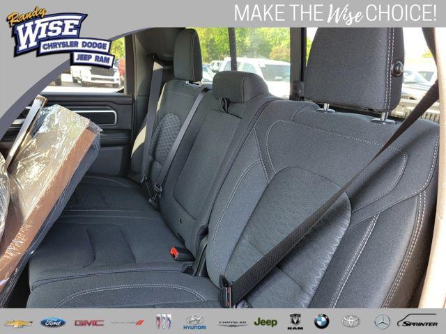 2026 Ram 1500 Big Horn Crew Cab 4x4 57 Box