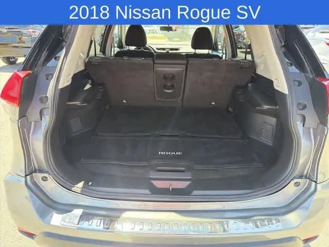 2018 Nissan Rogue SV