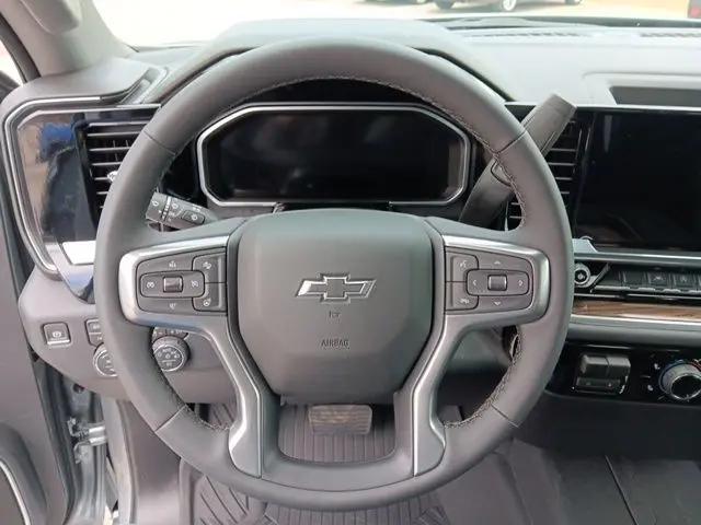 2026 Chevrolet Silverado 1500 4WD Crew Cab Short Bed RST