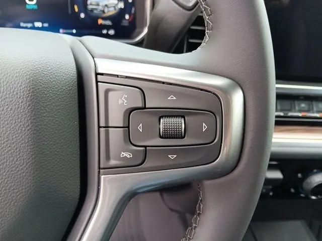 2026 Chevrolet Silverado 1500 4WD Crew Cab Short Bed RST