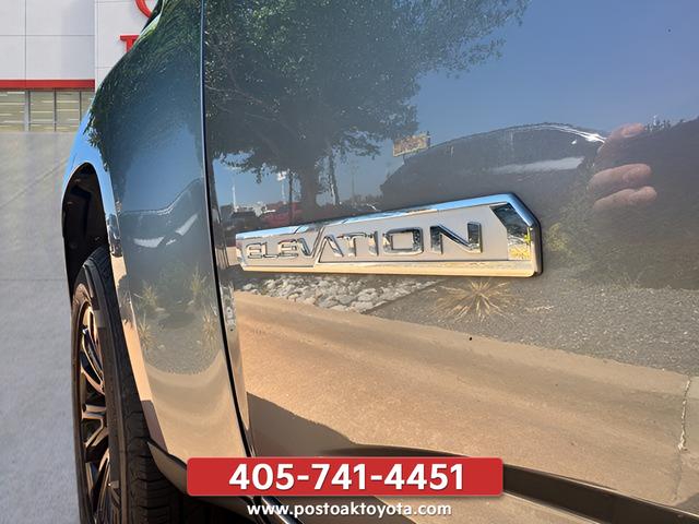 2021 GMC Canyon 4WD Extended Cab Elevation Standard