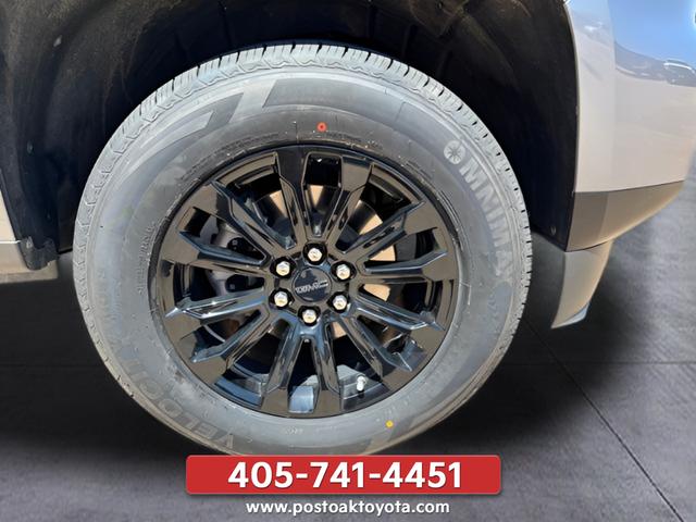 2021 GMC Canyon 4WD Extended Cab Elevation Standard