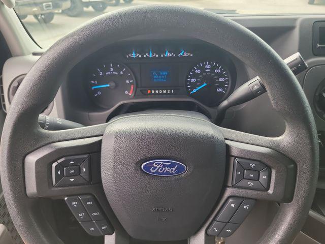 2023 Ford E-450 Cutaway Base
