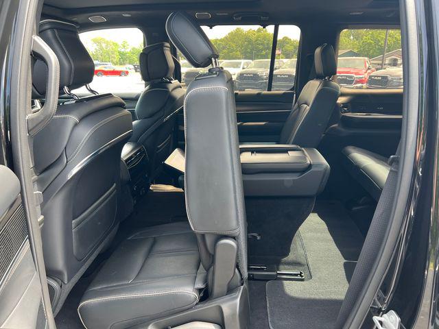 2023 Jeep Grand Wagoneer Obsidian 4x4