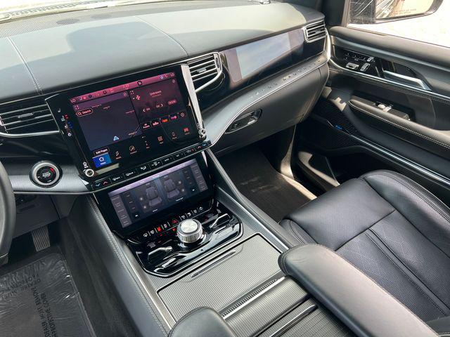 2023 Jeep Grand Wagoneer Obsidian 4x4