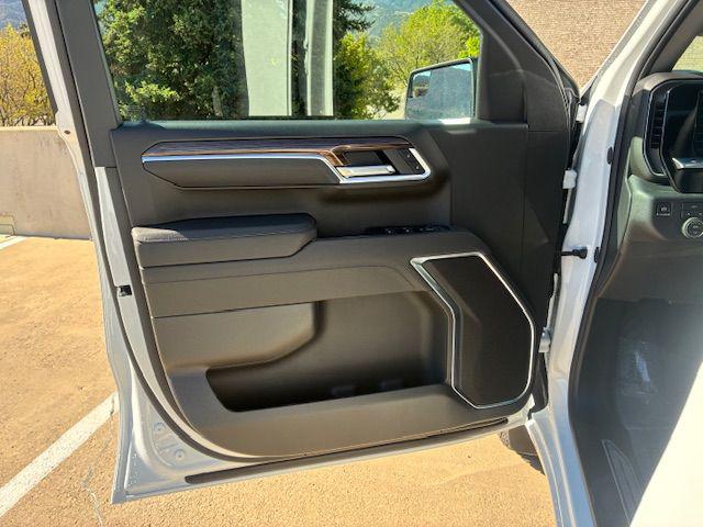 2026 Chevrolet Silverado 1500 4WD Crew Cab Short Bed RST