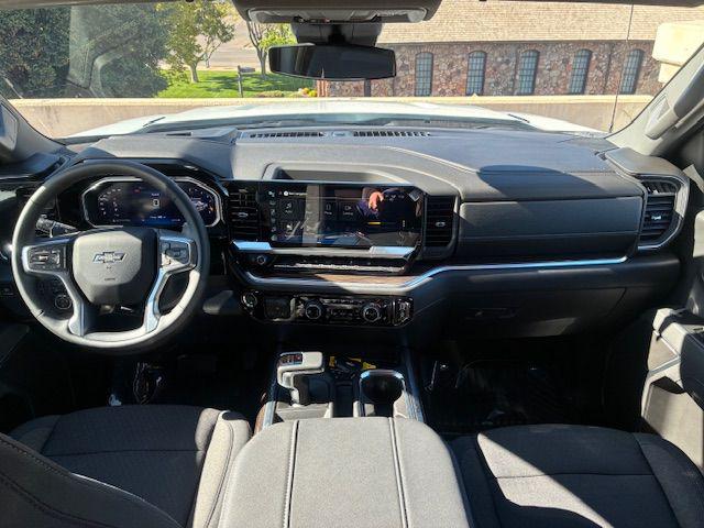 2026 Chevrolet Silverado 1500 4WD Crew Cab Short Bed RST