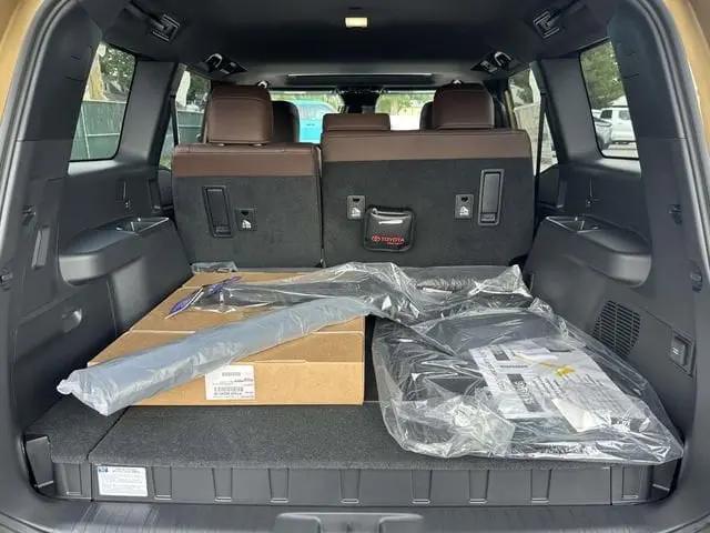 2026 Toyota Land Cruiser Base